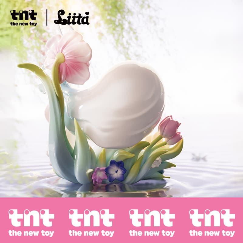 Liita Spring Bloom Figurine detail image 3