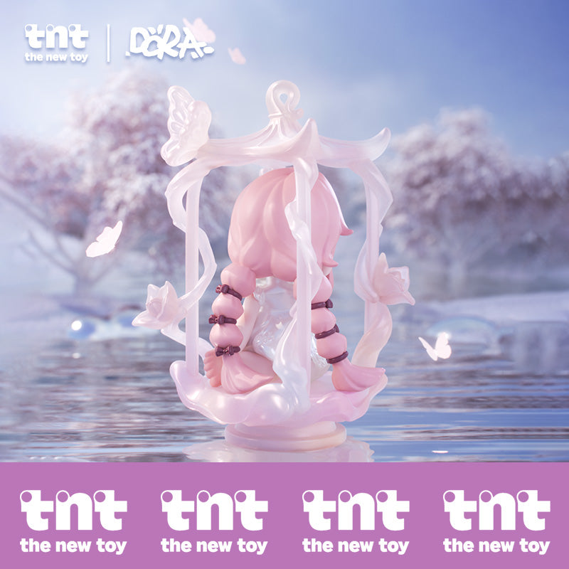 DORA Blurred View Figurine – TNT SPACE